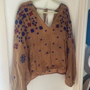 Free People V neck top